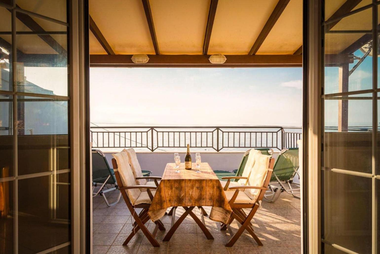 Apartmán Georgia Katávolos Exteriér fotografie